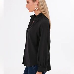 Pomander Place Black Harlee Blouse with ruffle collar, xxl